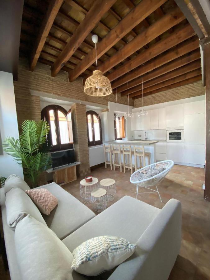 Hostfy Centro Puerta Osario Apartment Seville Exterior photo